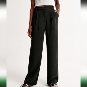 A&F Sloane Tailored Premium Crepe Pant